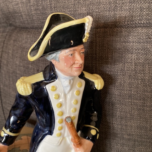 The Captain by Royal Doulton - Picture 2 of 5